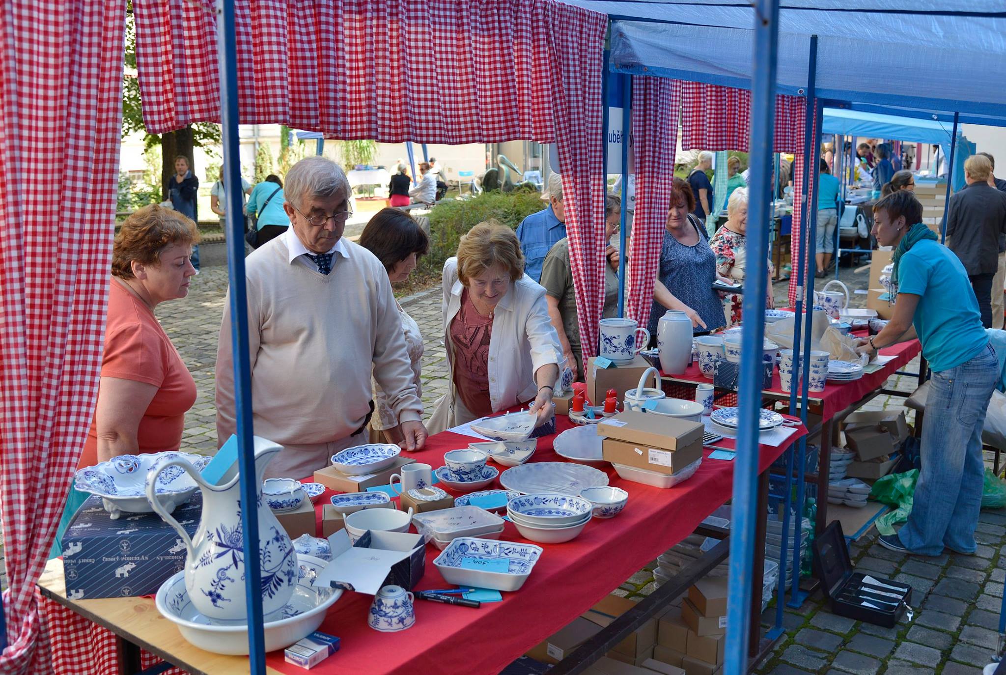 Porcelánový jarmark v ústeckém muzeu už tento pátek