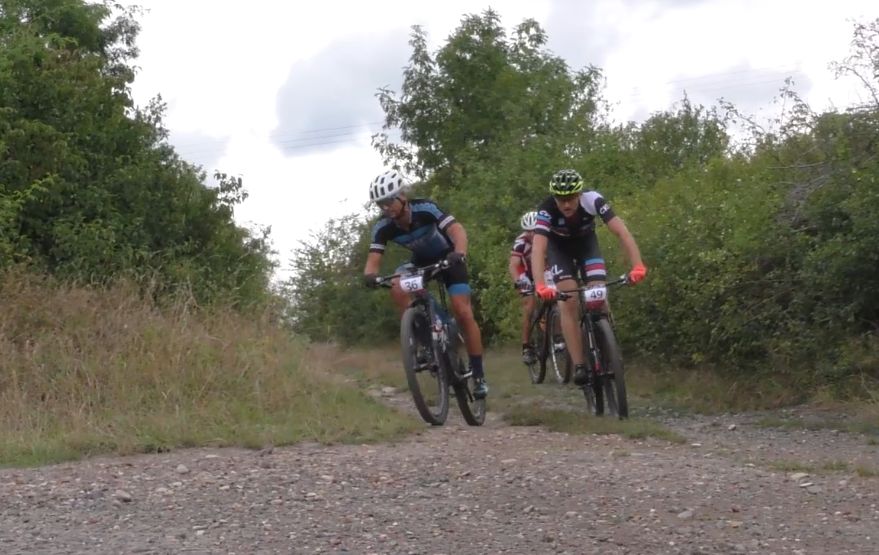 TŘEBENICE: Kolmo Kolem Komína letos jela téměř stovka závodníků