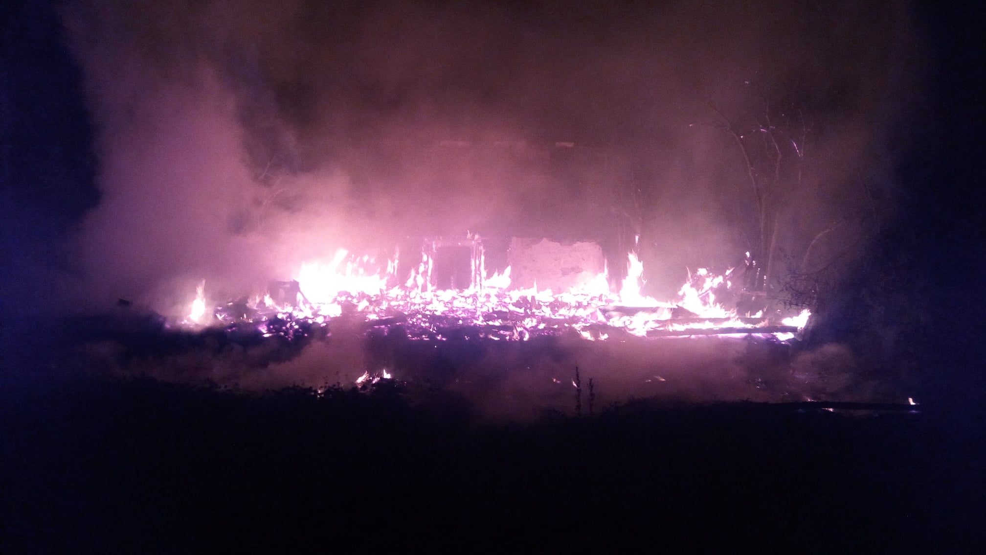 V Libochovicích dnes ráno hořelo