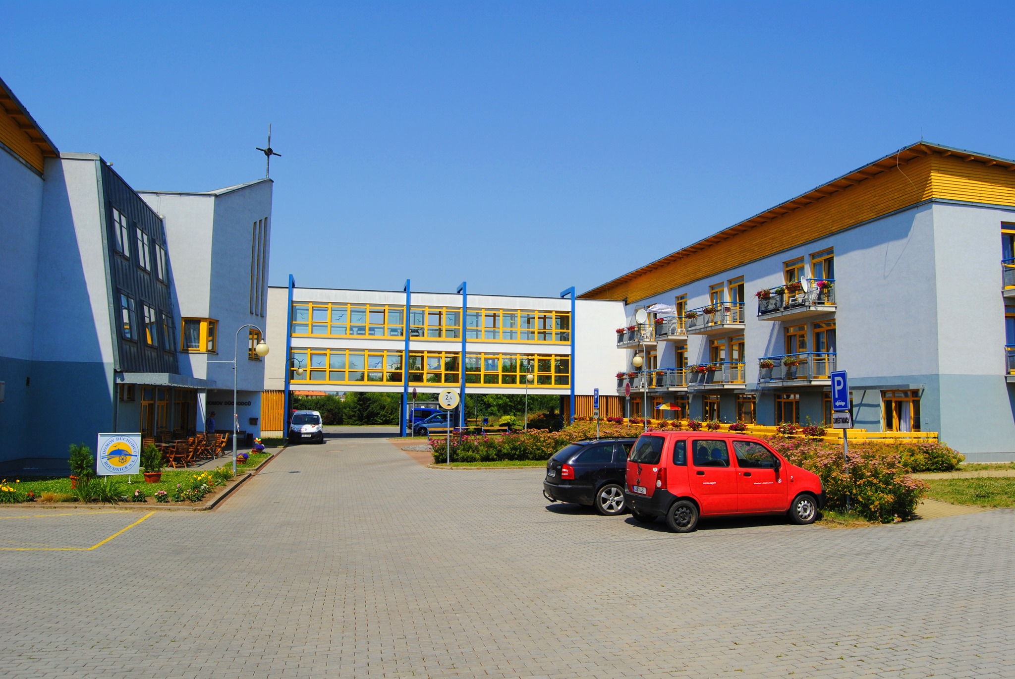 Roudnický domov důchodců bojuje s koronavirem, má několik nakažených klientů