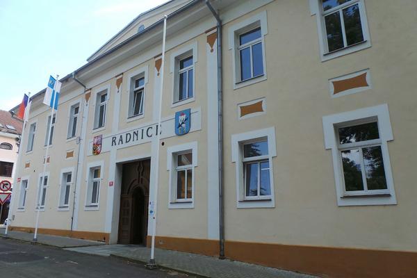 ŠTĚTÍ: Úprava úředních hodiny na MeÚ Štětí i na Úřadu práce