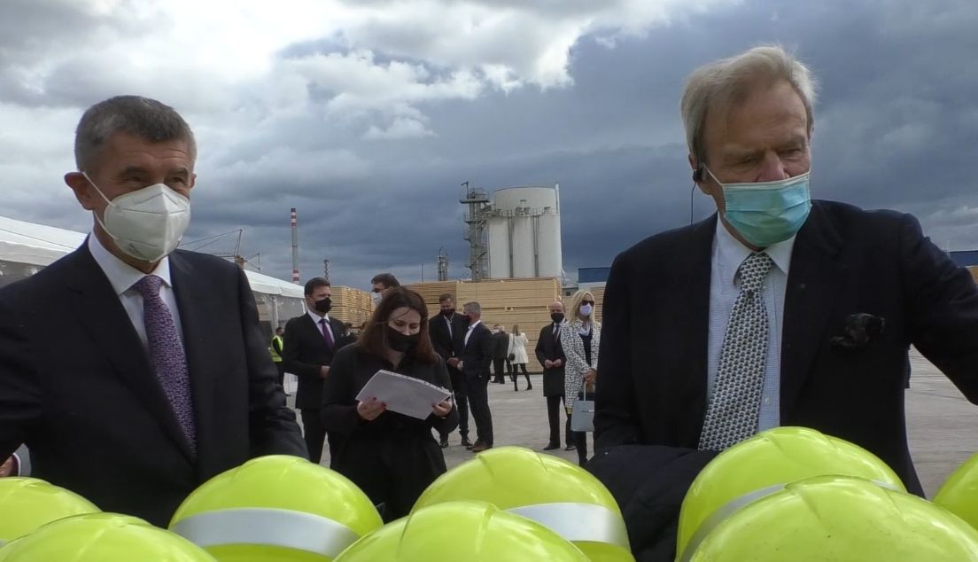 ŠTĚTÍ: Nejmodernější velkokapacitní pila ve Střední Evropě vznikla ve Štětí