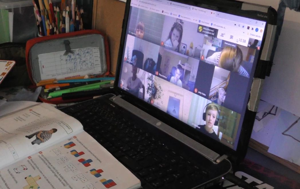 LITOMĚŘICKO: Školy přešly na distanční výuku