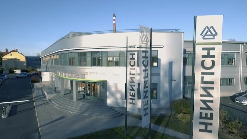 Zaměstnanci hodnotí firmy: HENNLICH mezi 3 nejlepšími v ČR