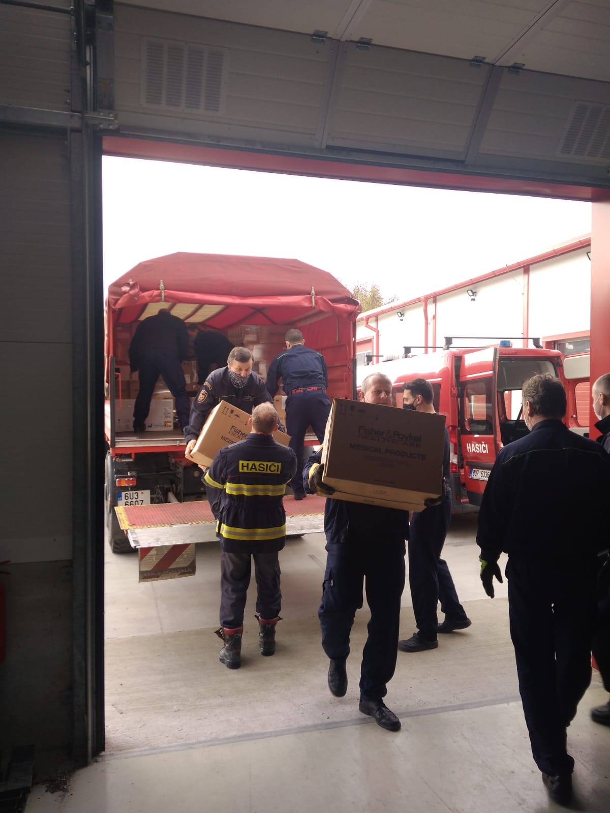 Nemocnice v Ústeckém kraji dostanou plicní ventilátory ze státních hmotných rezerv