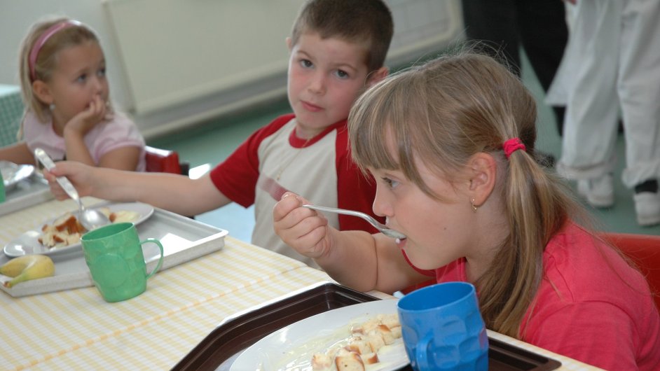 Centrální školní jídelna opět v provozu
