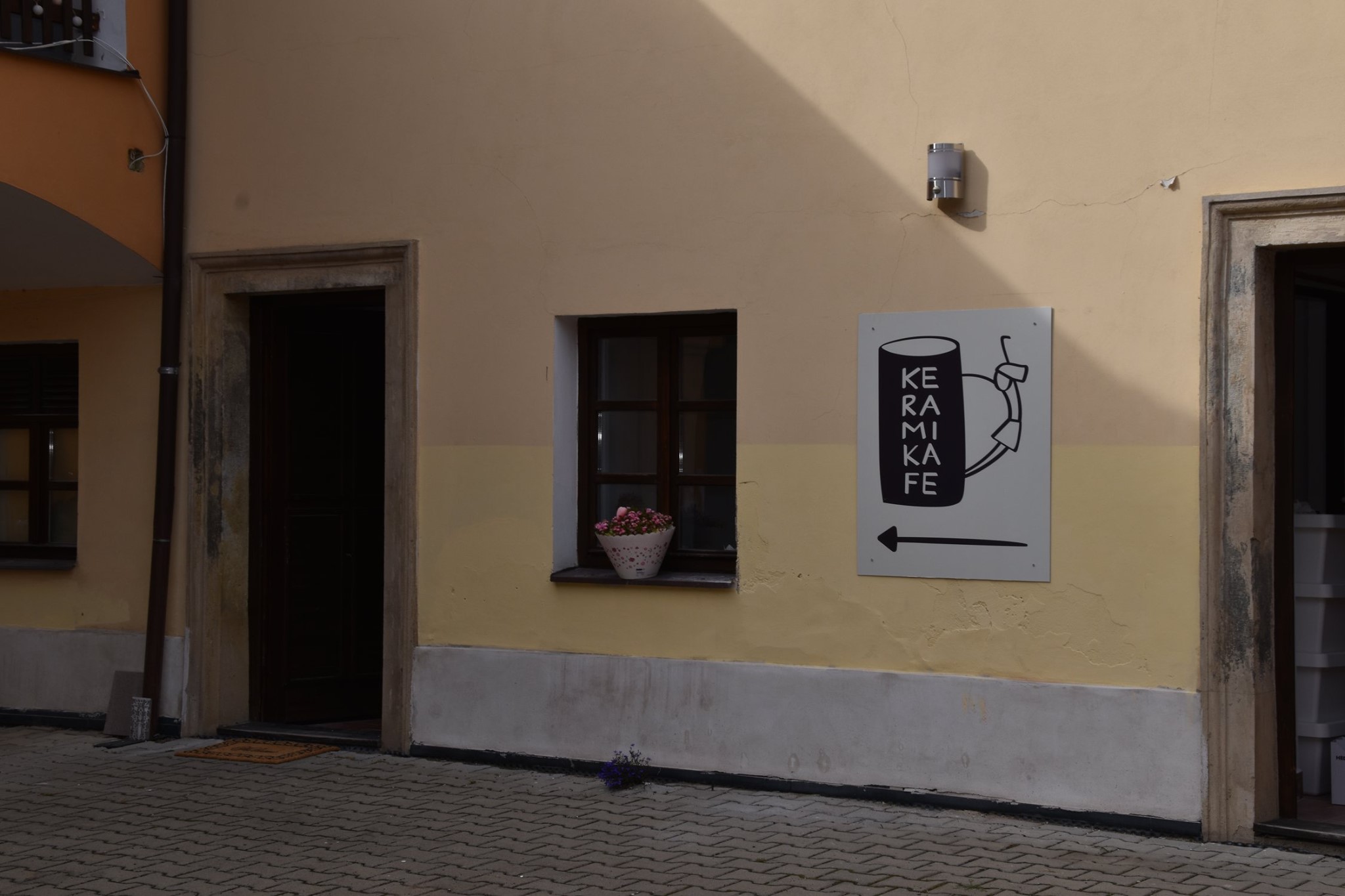 Keramická kavárna Dlouhánka ve čtvrtek otevírá, přijďte!