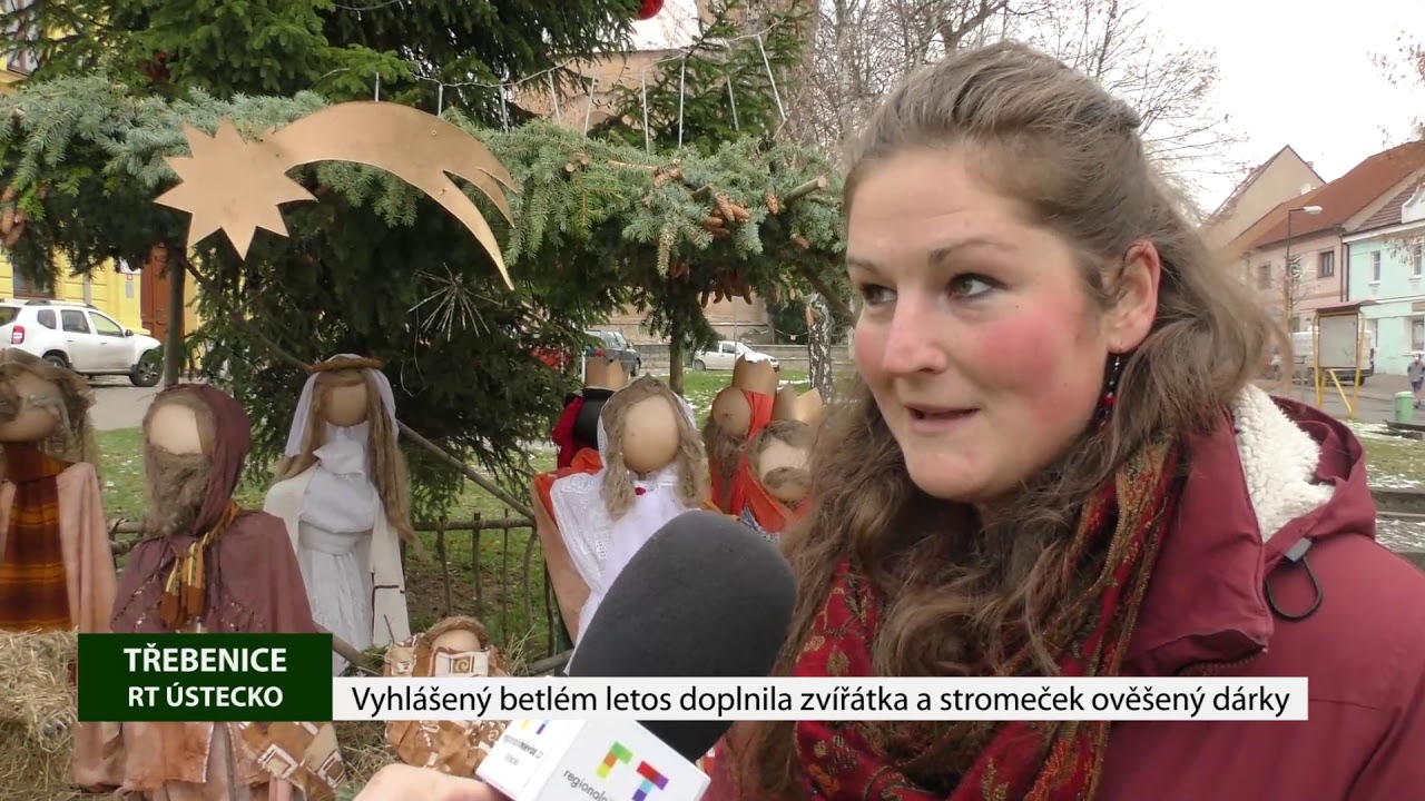TŘEBENICE: Vyhlášený betlém letos doplnila zvířátka a stromeček ověšený dárky