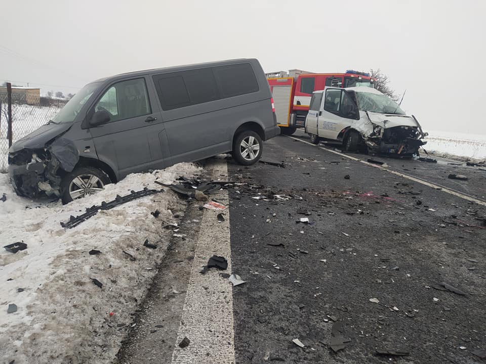 Vážná dopravní nehoda v Podsedicích. Zemřeli dva lidé