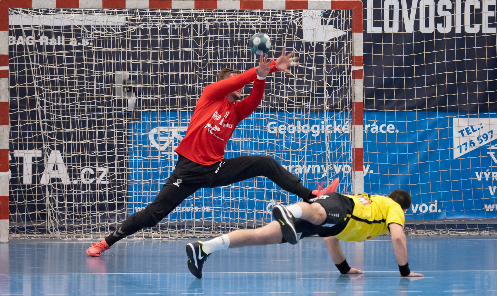 Lovci přestříleli i ve druhém čtvrtfinálovém duelu v hale Chemik Frýdek-Místek