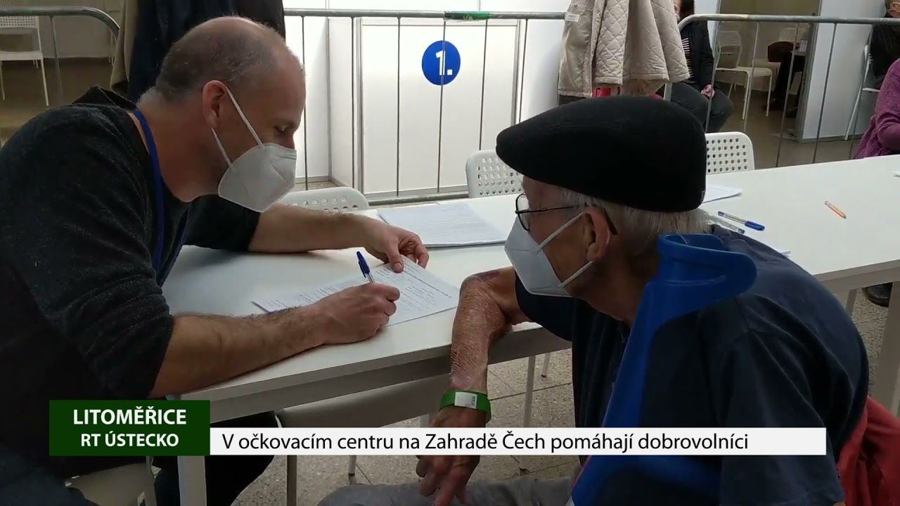 LITOMĚŘICE: V očkovacím centru na Zahradě Čech pomáhají dobrovolníci