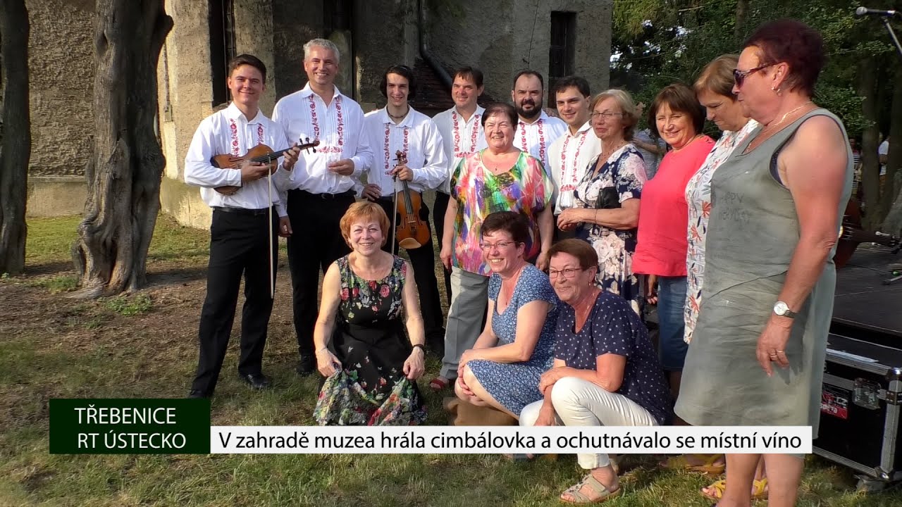 TŘEBENICE: V zahradě muzea hrála cimbálovka a ochutnávalo se místní víno