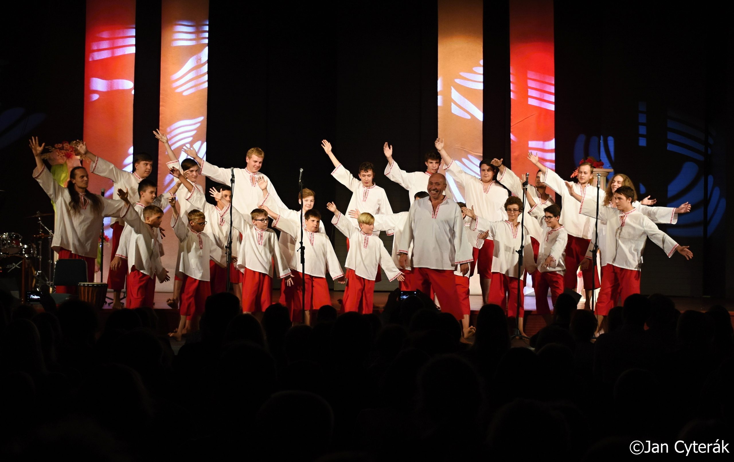 Pěvecké sbory ZŠ B. Němcové na soustředěních