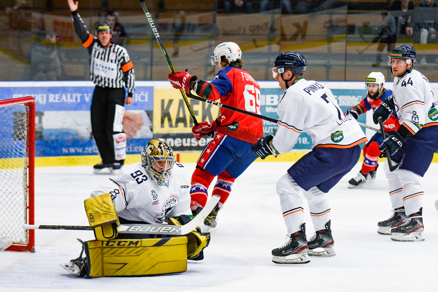 Stadion prohrál gólovou přestřelku v Třebíči, která tak uhájila pozici lídra