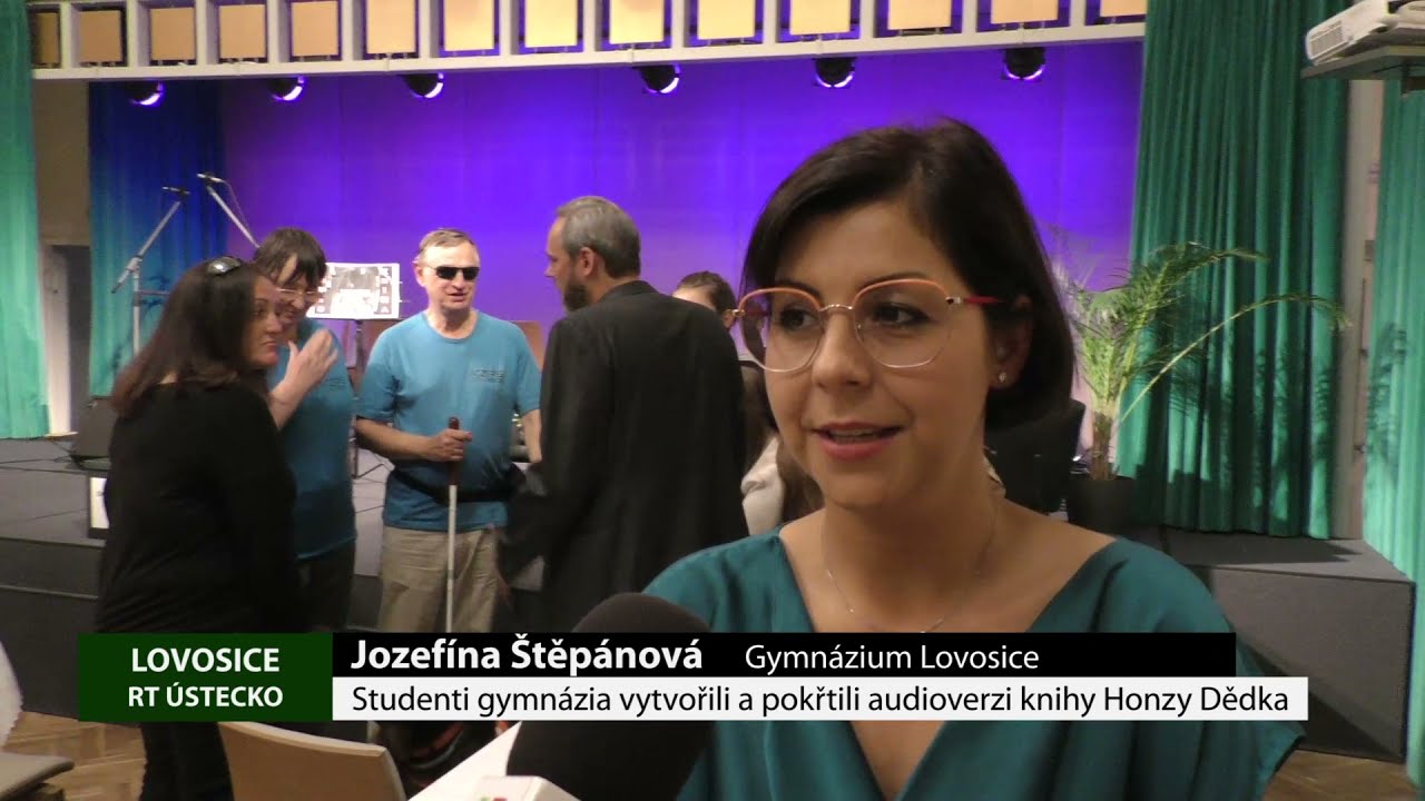 LOVOSICE: Studenti gymnázia vytvořili a pokřtili audioverzi knihy Honzy Dědka