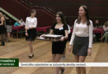 LITOMĚŘICE: Tanečního odpoledne se zúčastnily desítky seniorů