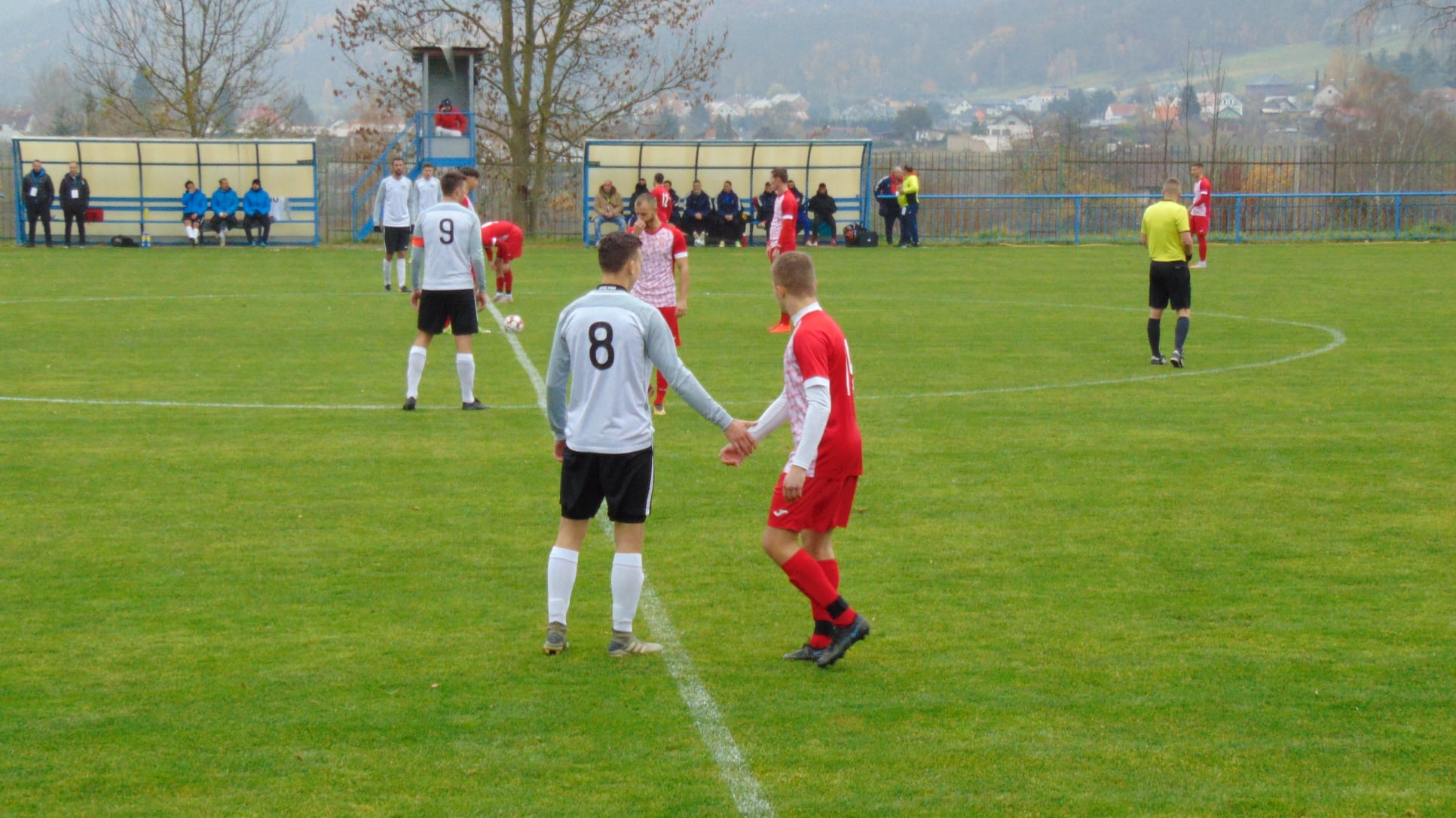 Tento fotbalový víkend přinesl jeden nedohraný zápas