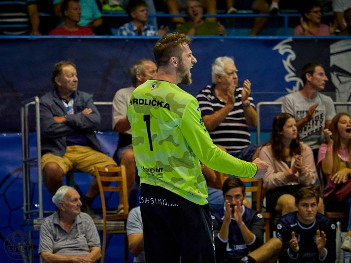 Lovci přehráli v hale Chemik Kopřivnici a zajistili si postup do semifinále Českého poháru