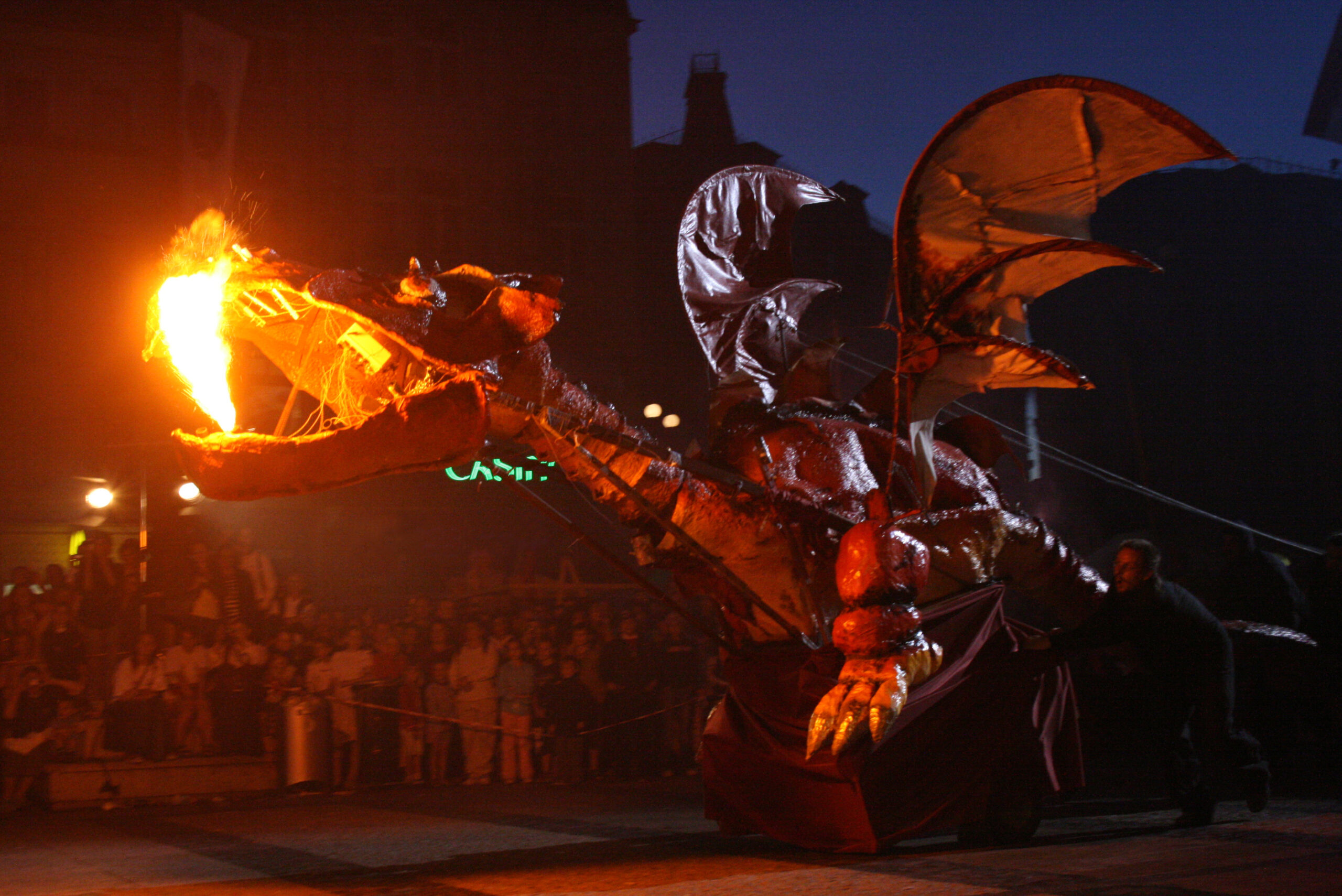 Ohnivá dračí slavnost tuto neděli v Lovosicích