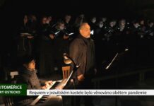 LITOMĚŘICE: Requiem v jezuitském kostele bylo věnováno obětem pandemie