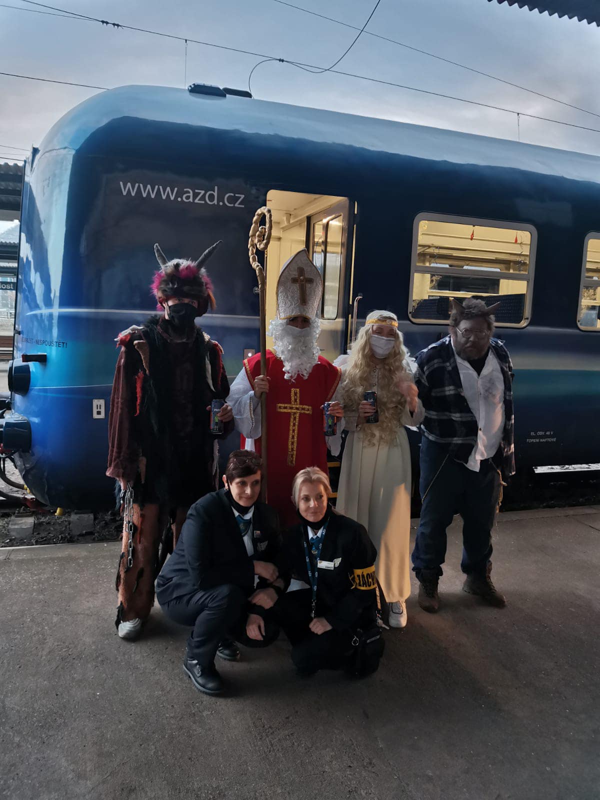 Mikuláš, čert a anděl letos opět ve vlaku na Švestkové dráze