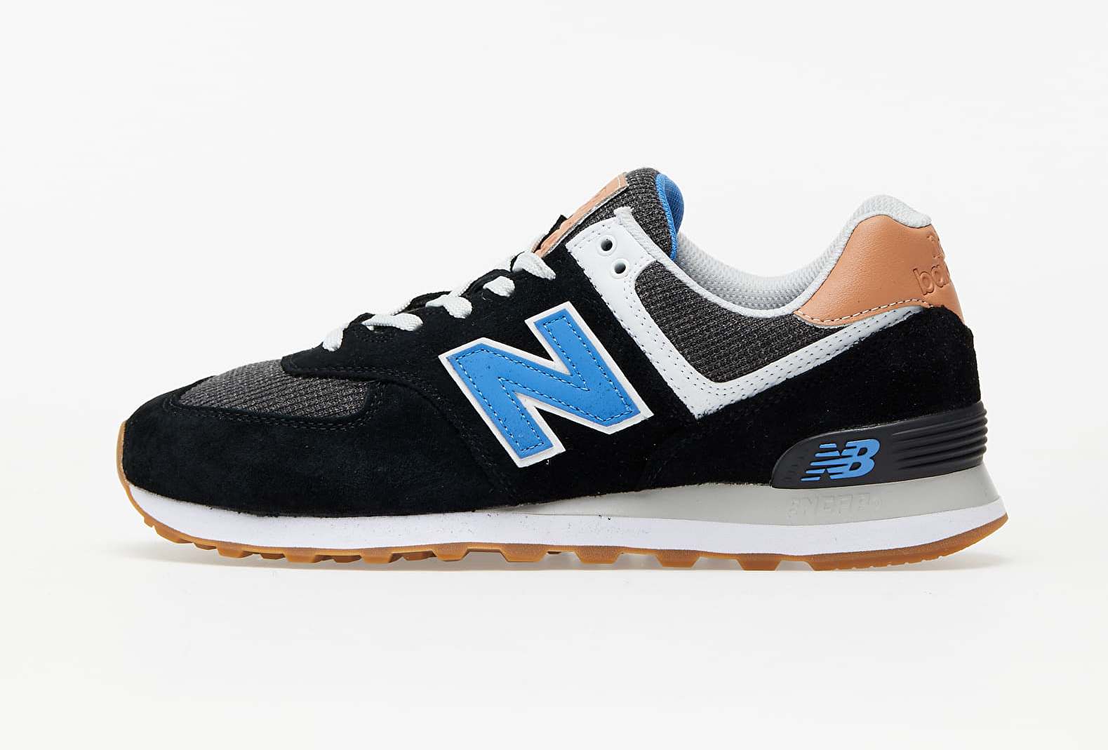 Tenisky, v kterých můžete vždy vypadat skvěle