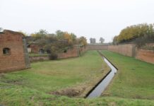 VOLNÁ MÍSTA: Terezín – město změny hledá průvodce a údržbáře