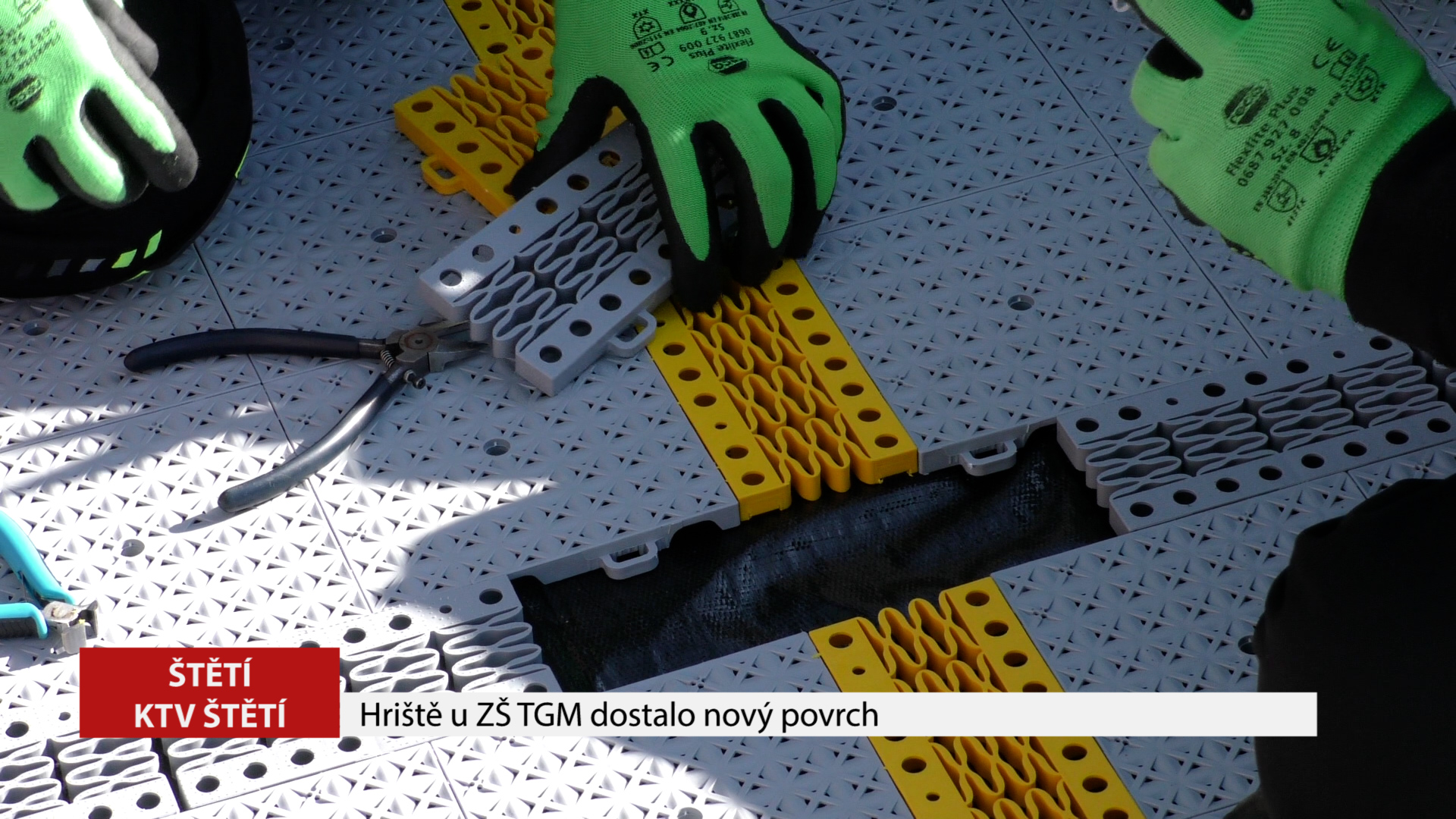 ŠTĚTÍ: Hřiště u ZŠ TGM dostalo nový povrch