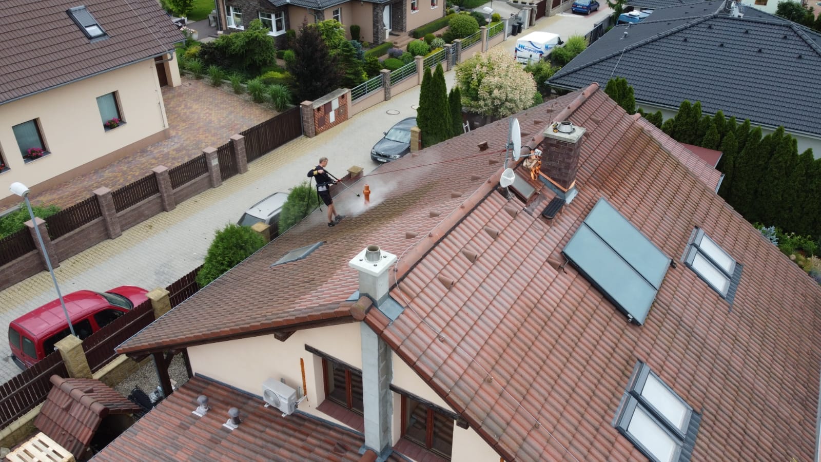 Pomozte střeše svého domu, aby vydržela déle!