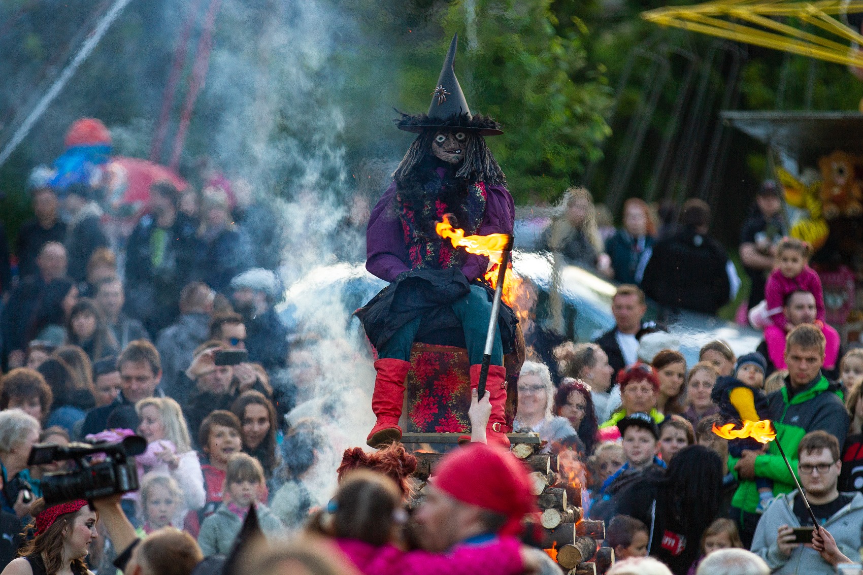 Pálení čarodějnic v Lovosicích tradičně na Osmičce