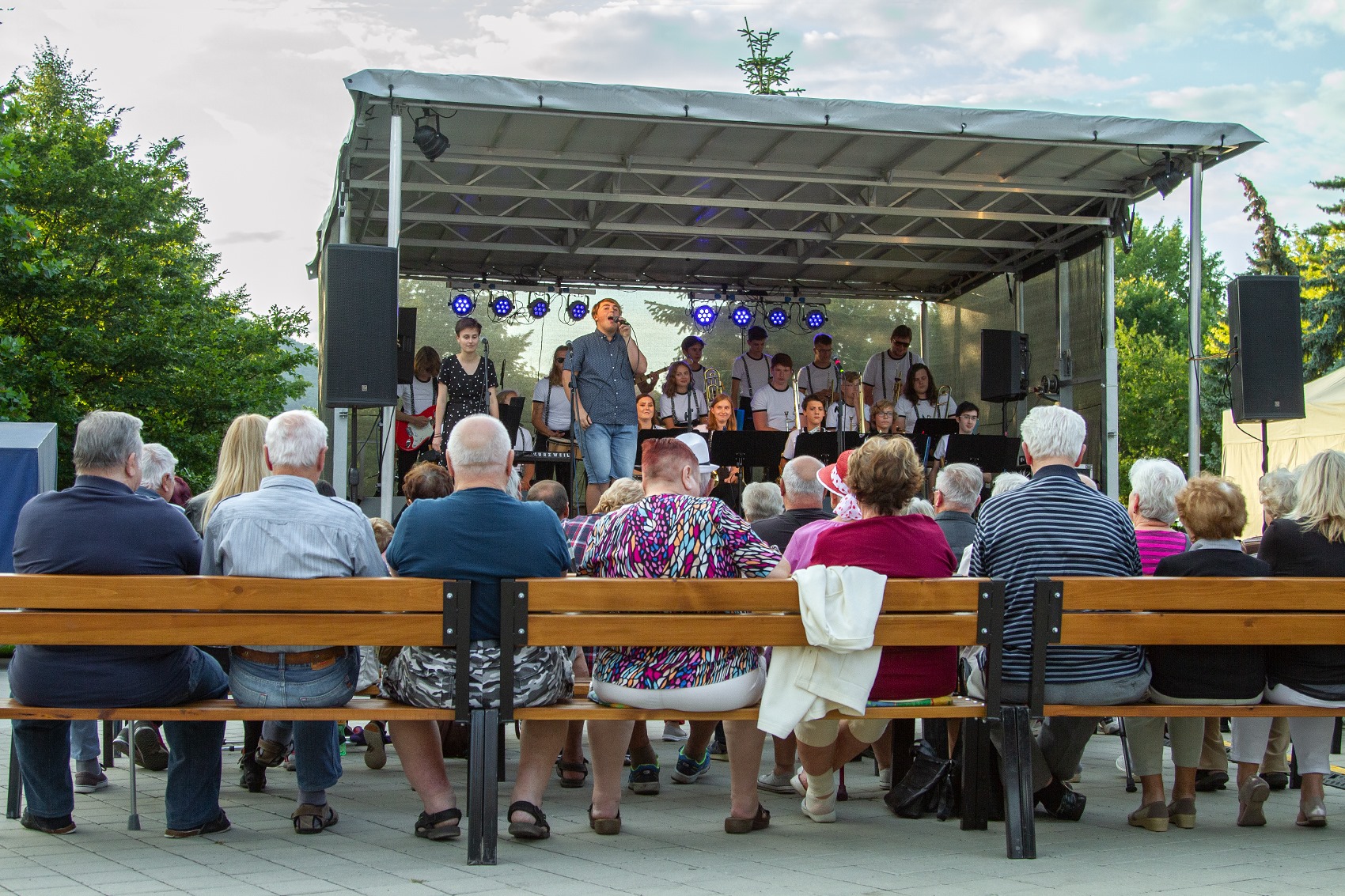 Přijďte si užít skotskou a irskou hudbu na lovosické náměstí