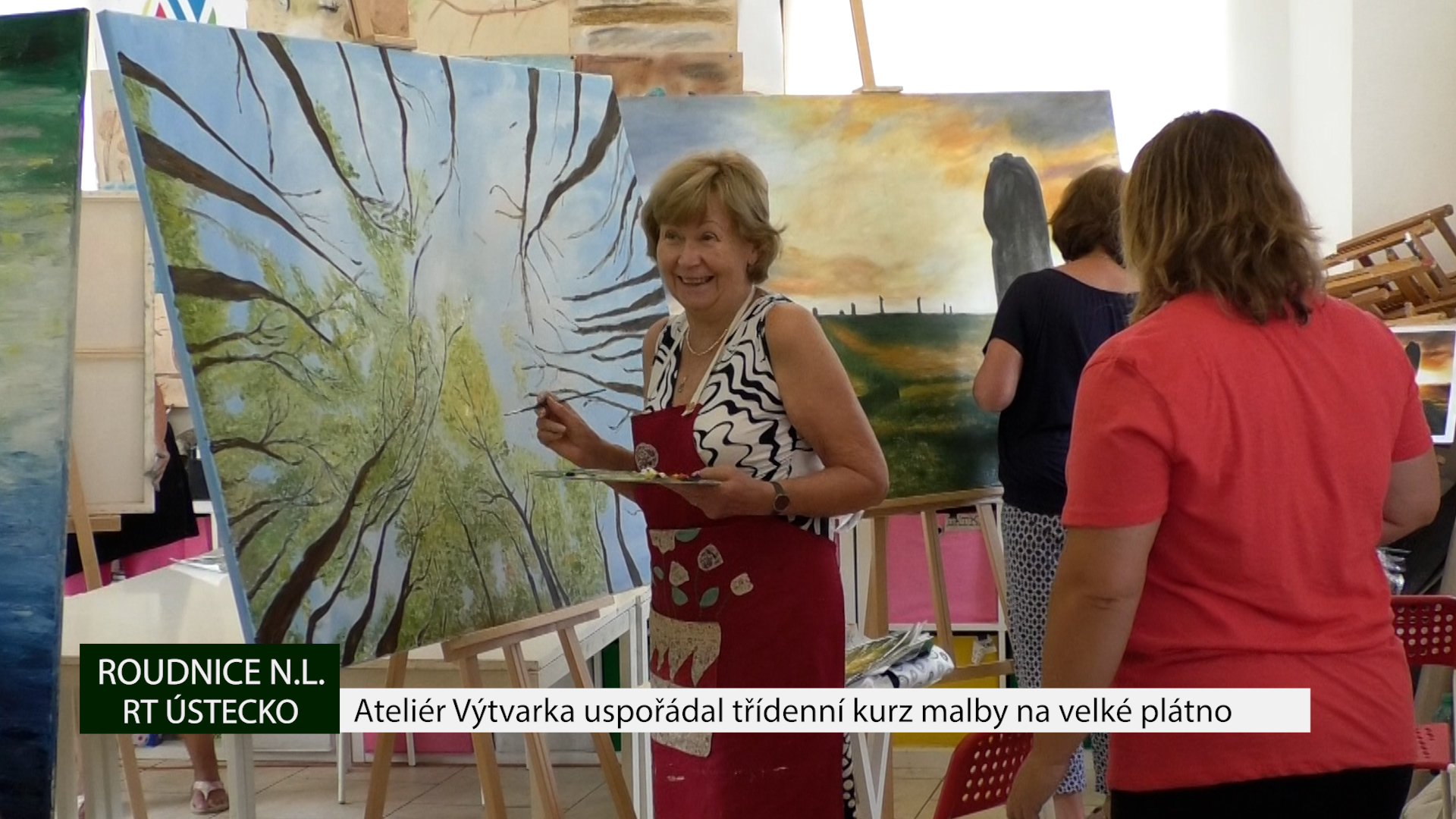 ROUDNICE N. L.: Ateliér Výtvarka uspořádal třídenní kurz malby na velké plátno