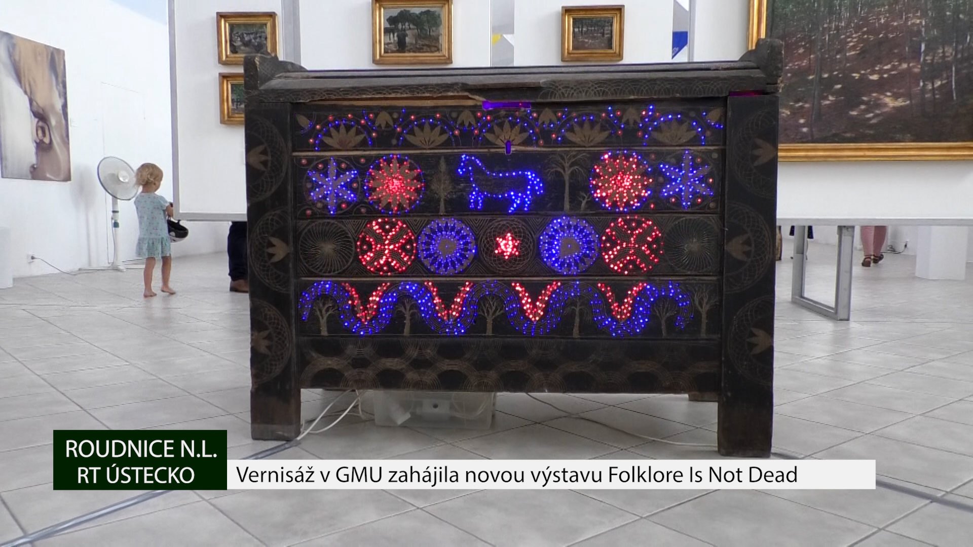 ROUDNICE N. L.: Vernisáž v GMU zahájila novou výstavu Folklore Is Not Dead