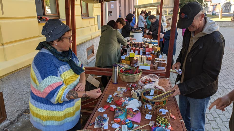 Na Paříkově náměstí v Třebenicích v sobotu vyroste fairtradová kavárnička