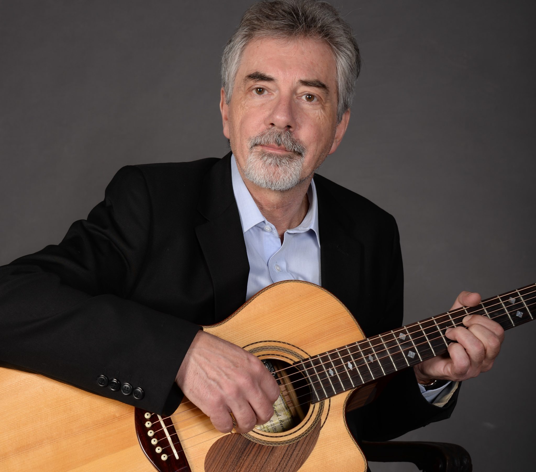 Zpívající právník Ivo Jahelka přijede do Libochovic