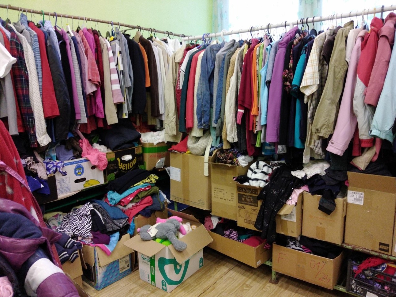 Charita Litoměřice vyhlásila sbírku zimního ošacení