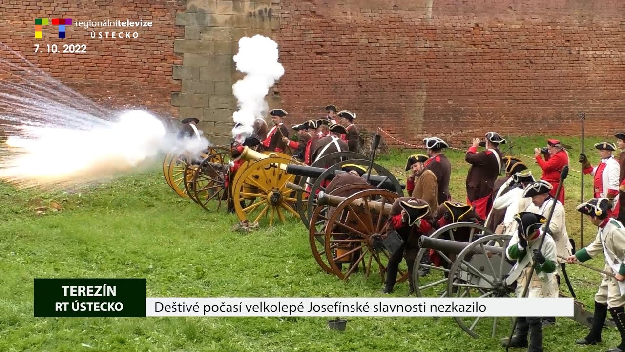 TEREZÍN: Deštivé počasí velkolepé Josefínské slavnosti nezkazilo