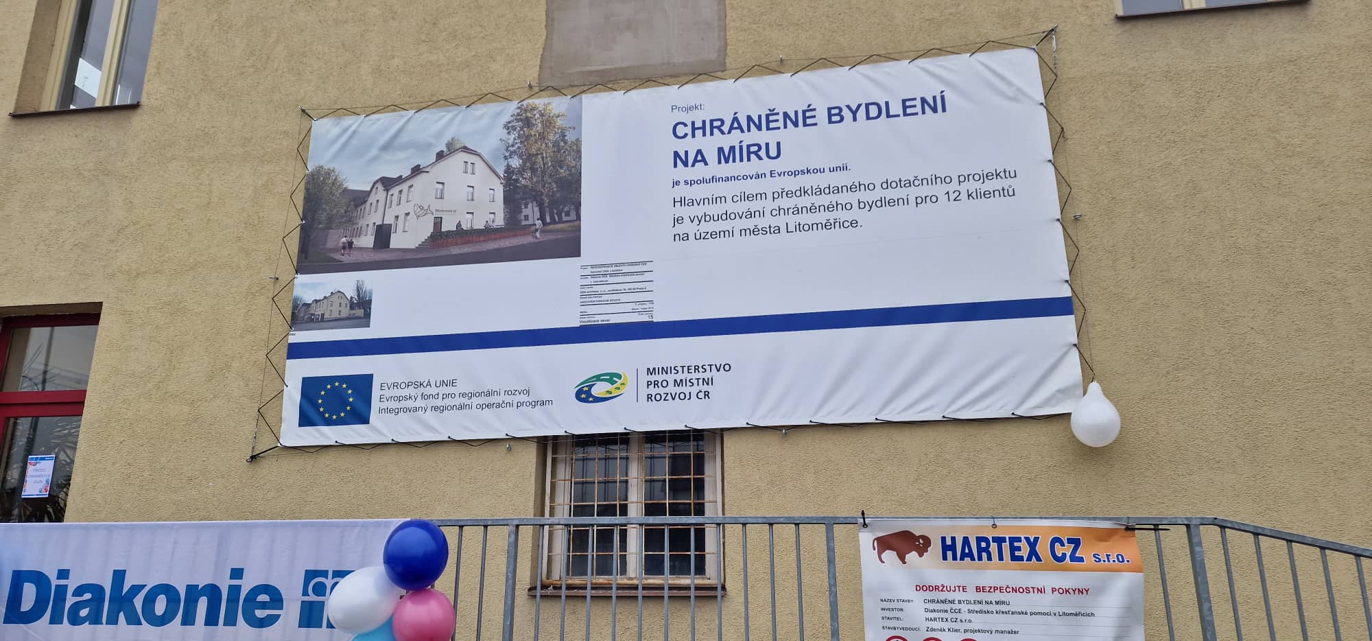 FOTOGALERIE: Slavnostní otevření Chráněného bydlení na míru v Litoměřicích