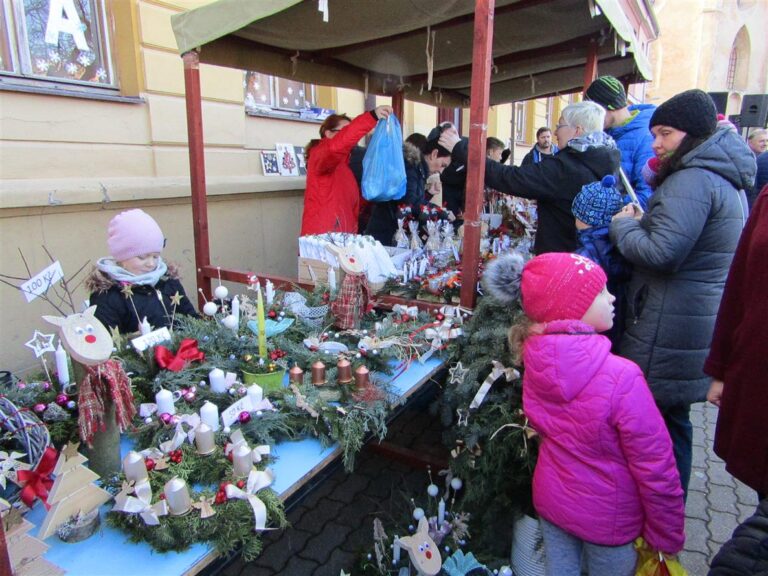 Na náměstí v Třebenicích proběhne Vánoční jarmark