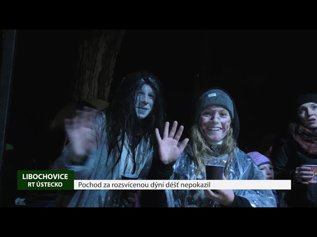 LIBOCHOVICE: Pochod za rozsvícenou dýní déšť nepokazil