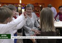 ÚŠTĚK: Město opět pozvalo seniory do Kulturního domu