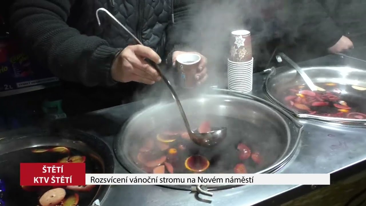 ŠTĚTÍ: Rozsvícení vánoční stromu na Novém náměstí