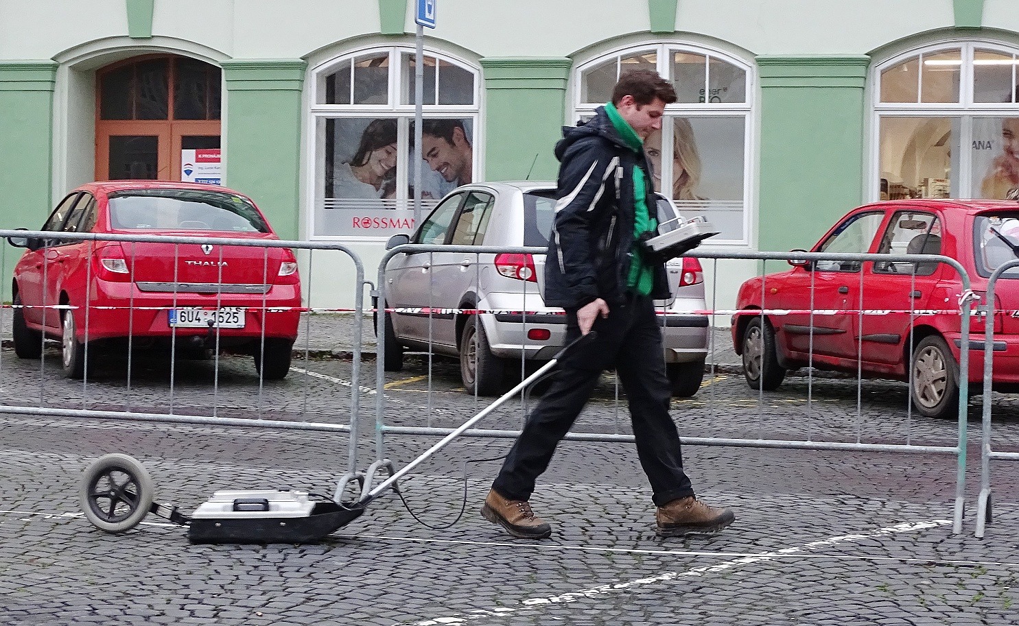 Průzkum ukázal, že i na náměstí mohou být kontejnery v podzemí
