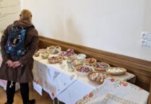 FOTOGALERIE: V knihovně začala Velikonoční výstava Šance Lovosice