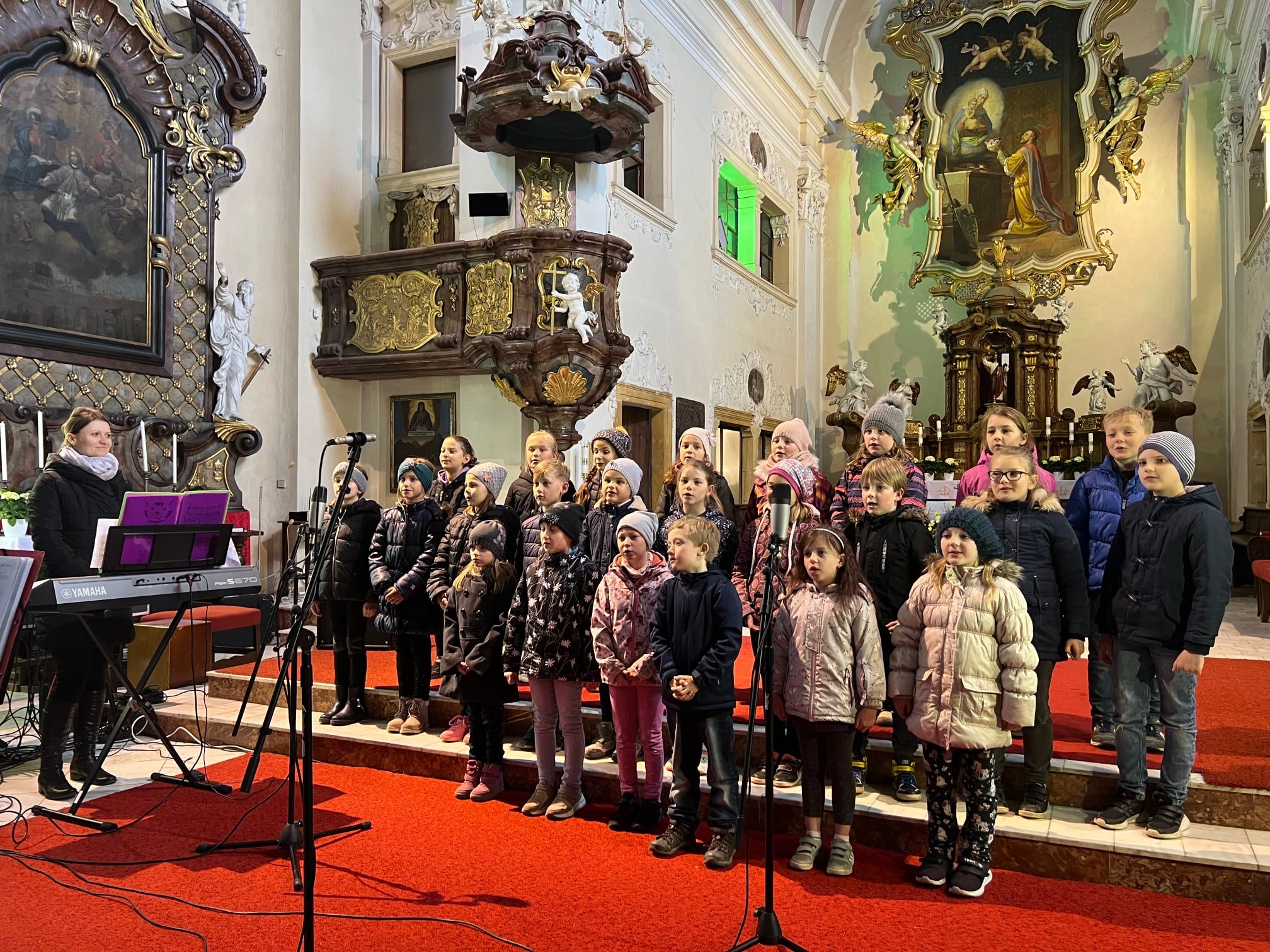 Charitu Lovosice opět podpoří koncert školních sborů