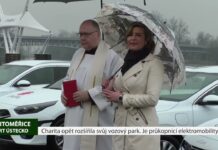 LITOMĚŘICE: Charita opět rozšířila svůj vozový park. Je průkopnicí elektromobility