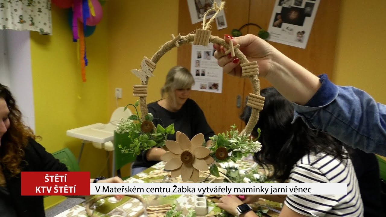ŠTĚTÍ: V Mateřském centru Žabka tvořily maminky jarní věnec