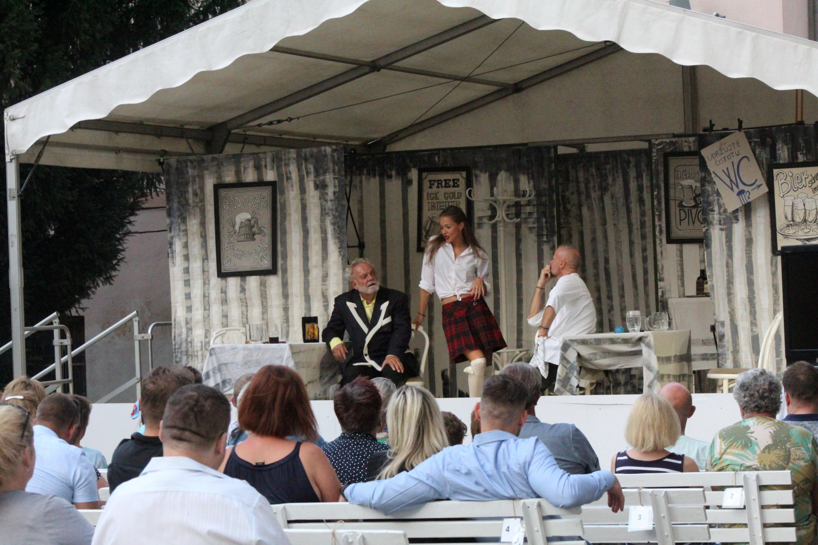 Léto v Divadle Karla Hynka Máchy má i letos co nabídnout