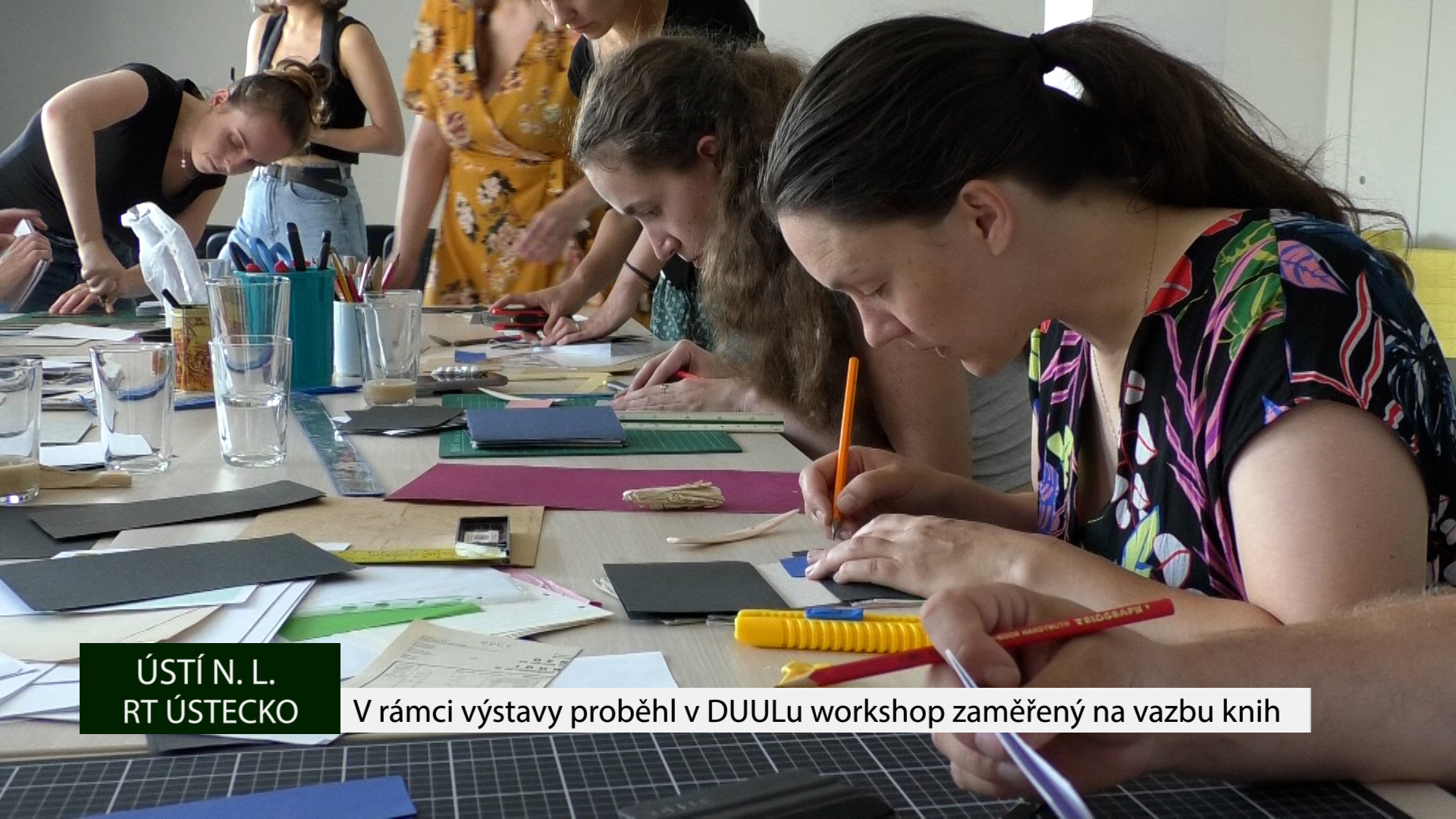ÚSTÍ N. L.: V rámci výstavy proběhl v DUULu workshop zaměřený na vazbu knih