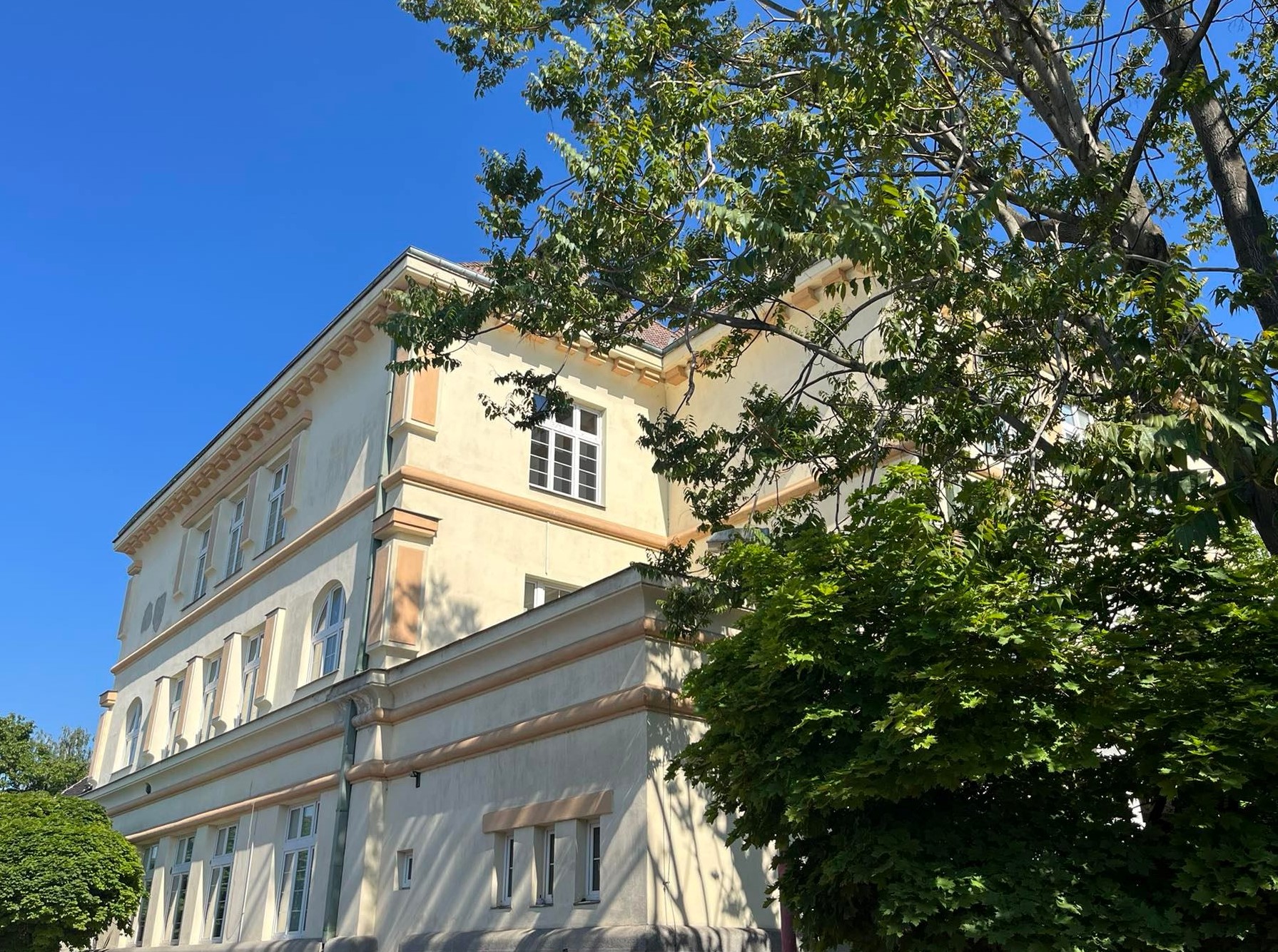 Gymnázium Lovosice slaví sedmdesátiny